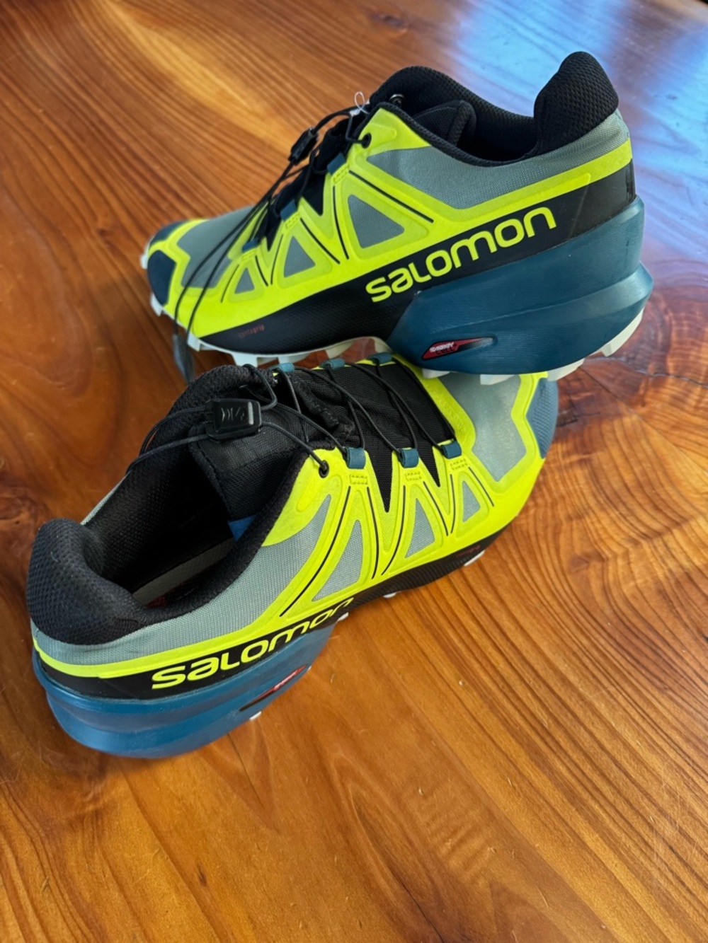 Salomon Men’s 10 Speedcross 5 GORE-TEX Trail NWOT Duck Green/Black/Primrose